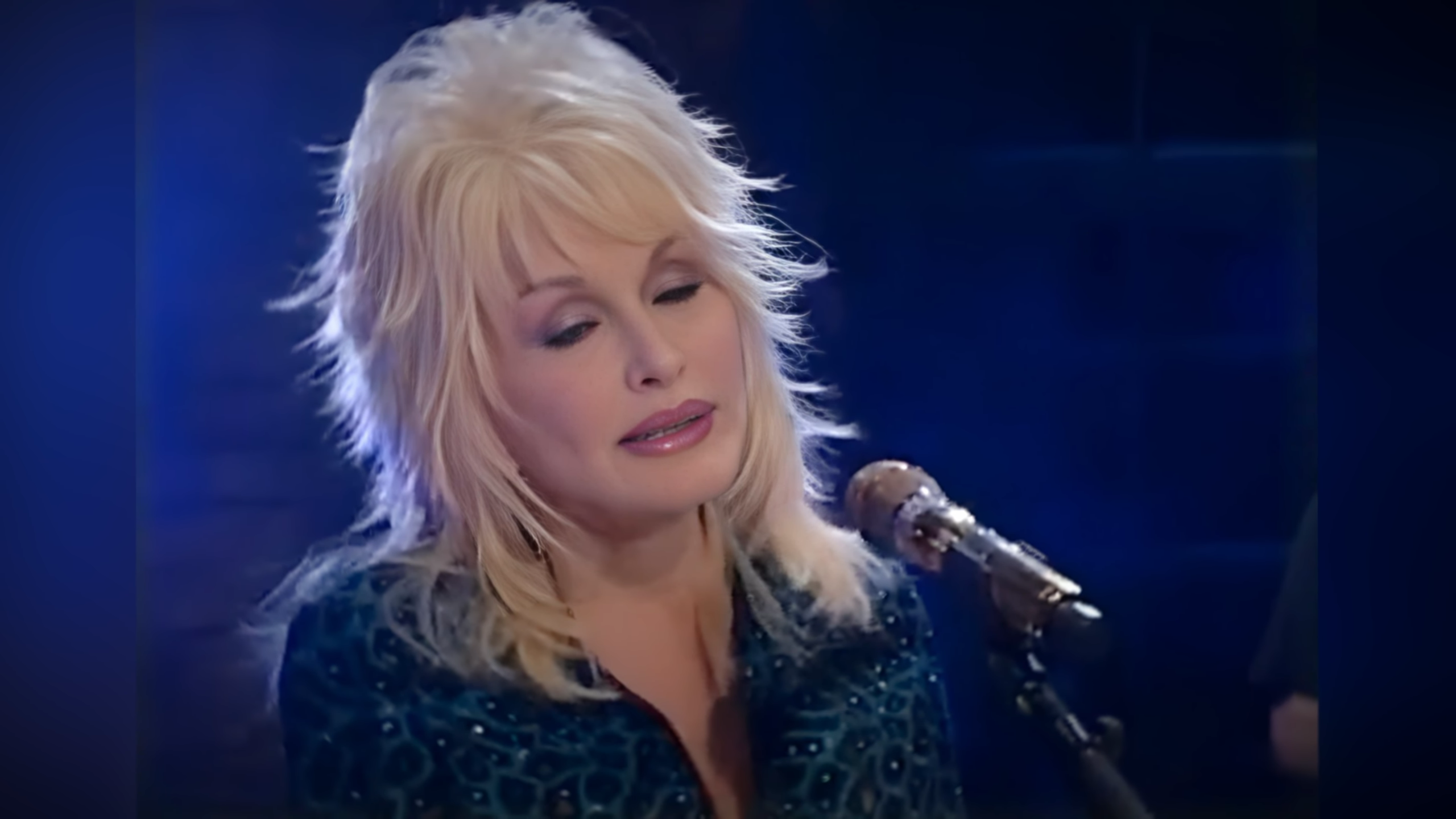 Dolly Parton Exploring Avatar Performances Amid Health Issues and Canceled Las Vegas Residency