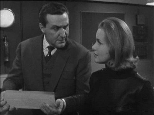 The Avengers - S3E7: The Gilded Cage