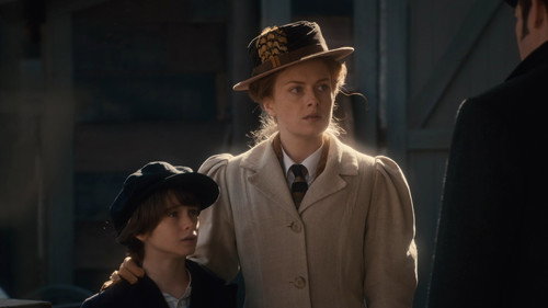 Murdoch Mysteries - S15E1: The Things We Do for Love (1)