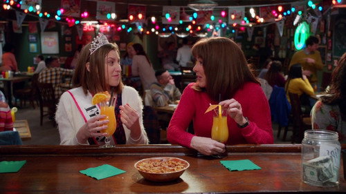 The Middle - S9E15: Toasted