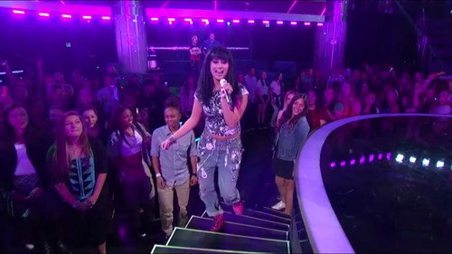 American Idol - S13E20: 10 Finalists Perform