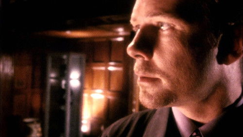 Smallville - S2E13: Suspect