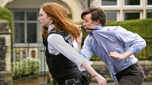 Doctor Who - S5E1: The Eleventh Hour