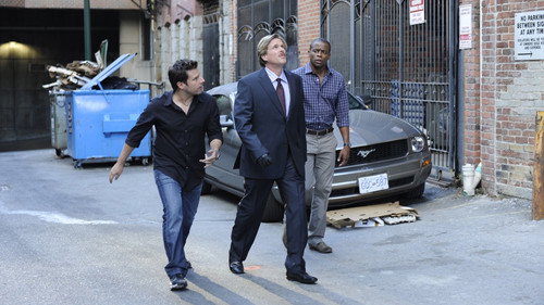 Psych - S5E10: Extradition II: The Actual Extradition Part