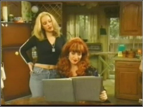 Married... with Children - S10E11: Bearly Men