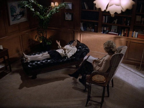 Lois & Clark: The New Adventures of Superman - S2E21: Whine, Whine, Whine
