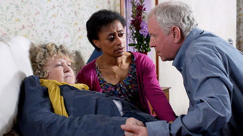 Casualty - S24E46: Nice and Easy Does It