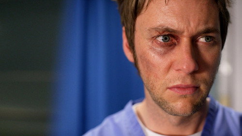 Casualty - S23E7: There and Back Again