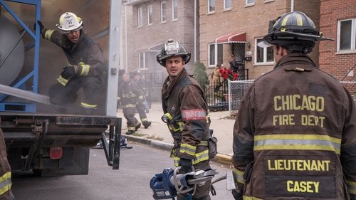 Chicago Fire - S4E9: Short and Fat