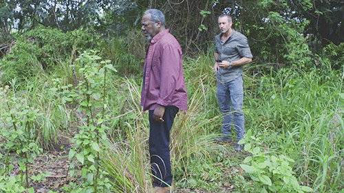 Hawaii Five-0 - S8E19: Aohe mea make i ka hewa, make no i ka mihi ole (No One Has Ever Died For the Mistakes He Has Made, Only Because He Didn't Repent)