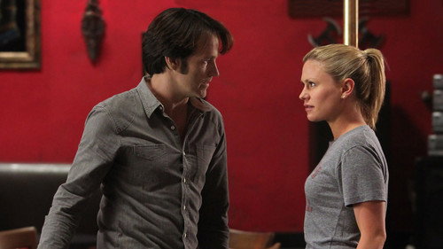 True Blood - S3E12: Evil Is Going On