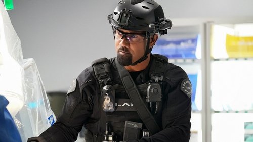 S.W.A.T. - S7E4: Spare Parts