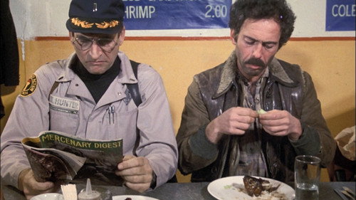 Hill Street Blues - S2E12: Of Mouse and Man