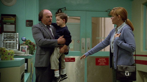 NYPD Blue - S7E21: Bats Off to Larry