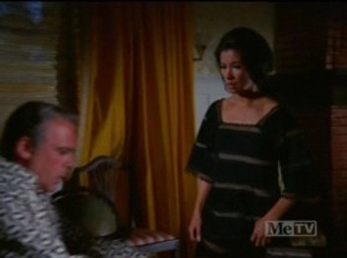 Hawaii Five-O - S4E1: Highest Castle, Deepest Grave
