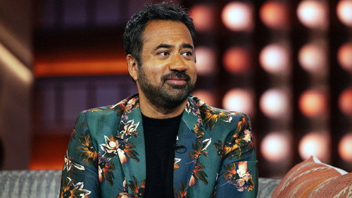 The Kelly Clarkson Show - S5E99: Kal Penn, Mckenna Grace