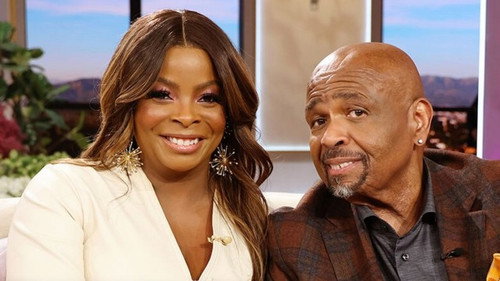 The Jennifer Hudson Show - S2E126: Janelle James, William Stanford Davis