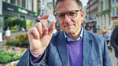 Horizon - S57E1: Addicted to Painkillers? Britain's Opioid Crisis