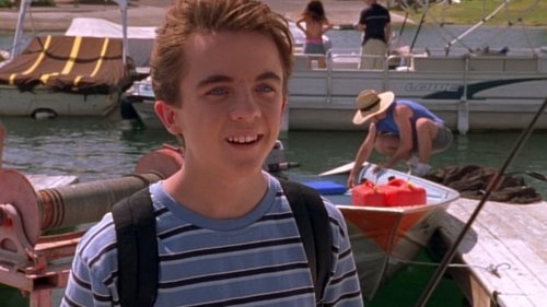 Malcolm in the Middle - S3E1: Houseboat
