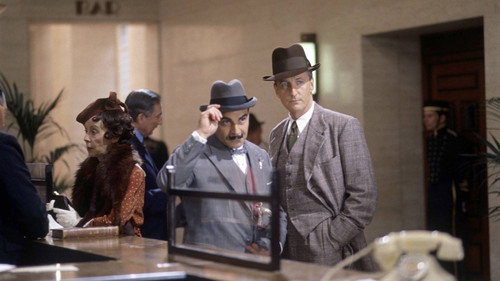 Agatha Christie's Poirot - S2E2: The Veiled Lady