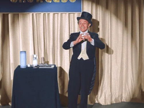 Bewitched - S1E16: It's Magic