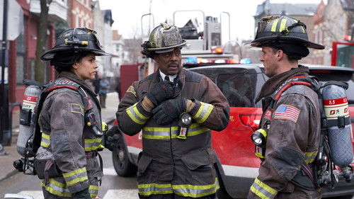 Chicago Fire - S7E17: Move a Wall
