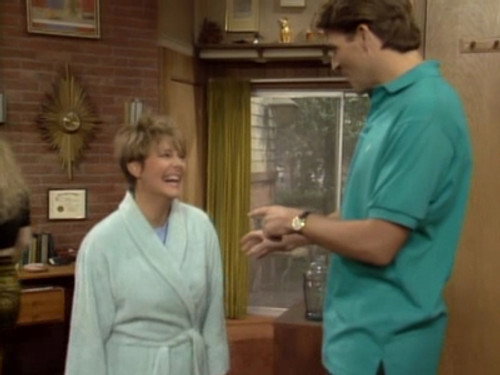 Married... with Children - S5E12: Married... with Who