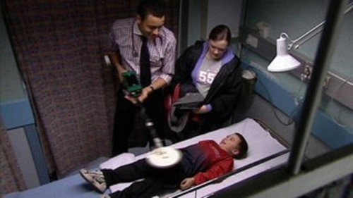 Casualty - S16E32: Waving Not Drowning