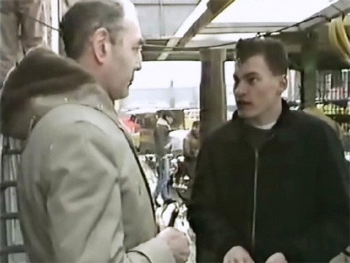 EastEnders - S1E4: 4