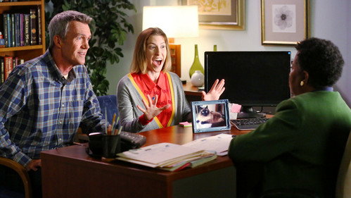 The Middle - S8E2: A Tough Pill to Swallow
