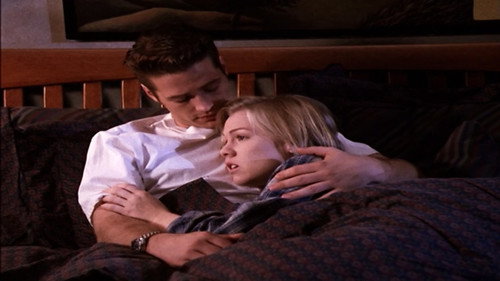 Beverly Hills, 90210 - S7E29: Mother's Day