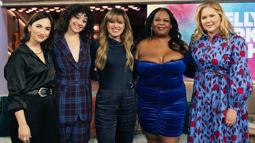 The Kelly Clarkson Show - S5E79: Amy Schumer, Sas Goldberg, Yamaneika Saunders, Arielle Siegel, Dale Earnhardt Jr., Ryan Blaney