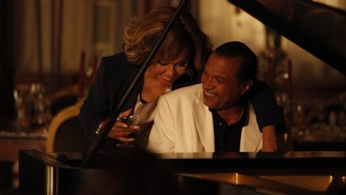 White Collar - S2E13: Countermeasures
