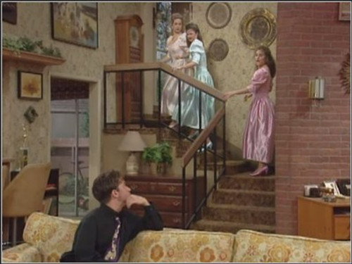 Married... with Children - S7E13: Wedding Show