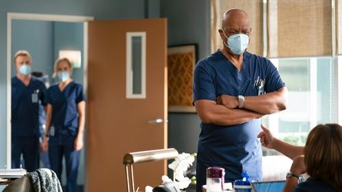 Grey's Anatomy - S17E8: It's All Too Much