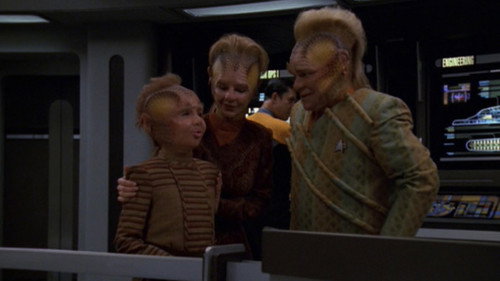 Star Trek: Voyager - S7E23: Homestead