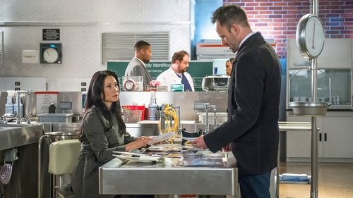 Elementary - S2E23: Art in the Blood