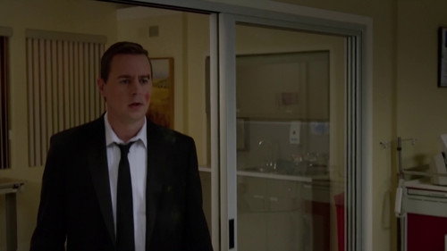 NCIS - S11E13: Double Back