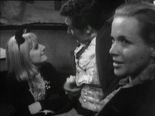 The Avengers - S3E14: Dressed to Kill