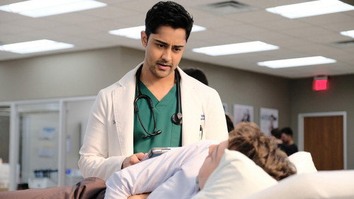 The Resident - S2E15: Queens