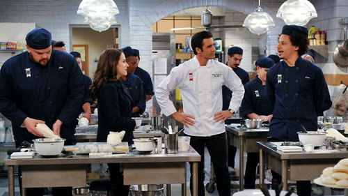 2 Broke Girls - S3E10: And The First Day Of School