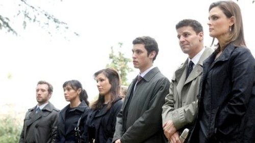 Bones - S4E22: The Double Death of the Dearly Departed