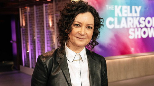 The Kelly Clarkson Show - S5E104: Sara Gilbert, Arden Myrin, Mat Franco, Alice Randall, Valerie June