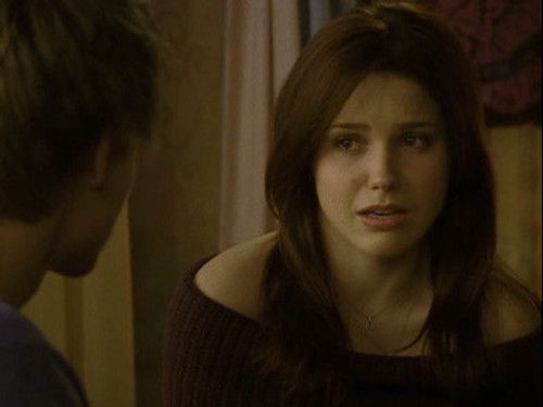 One Tree Hill - S1E19: How Can You Be Sure?