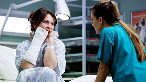 Casualty - S27E41: Letting Go