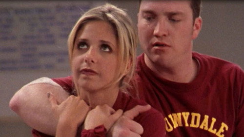 Buffy the Vampire Slayer - S2E15: Phases