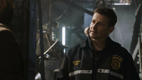 Blue Bloods - S13E19: Fire Drill