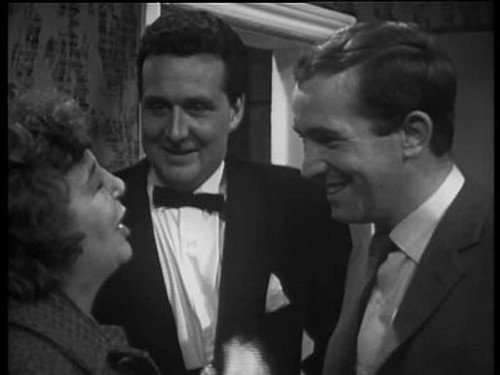 The Avengers - S1E15: The Frighteners