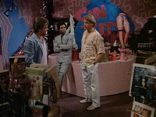 Miami Vice - S2E8: Bushido