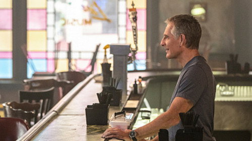 NCIS: New Orleans - S6E20: Predators